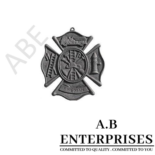 Handcrafted cast iron wall plaque AB-WP-11 with natural iron patina finish by A.B. Enterprises, India – durable and decorative design.
